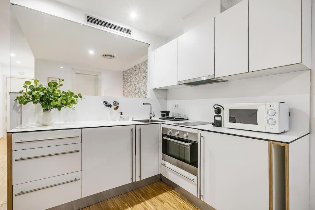 New Heima Gran Via 2A Appartement Madrid Buitenkant foto