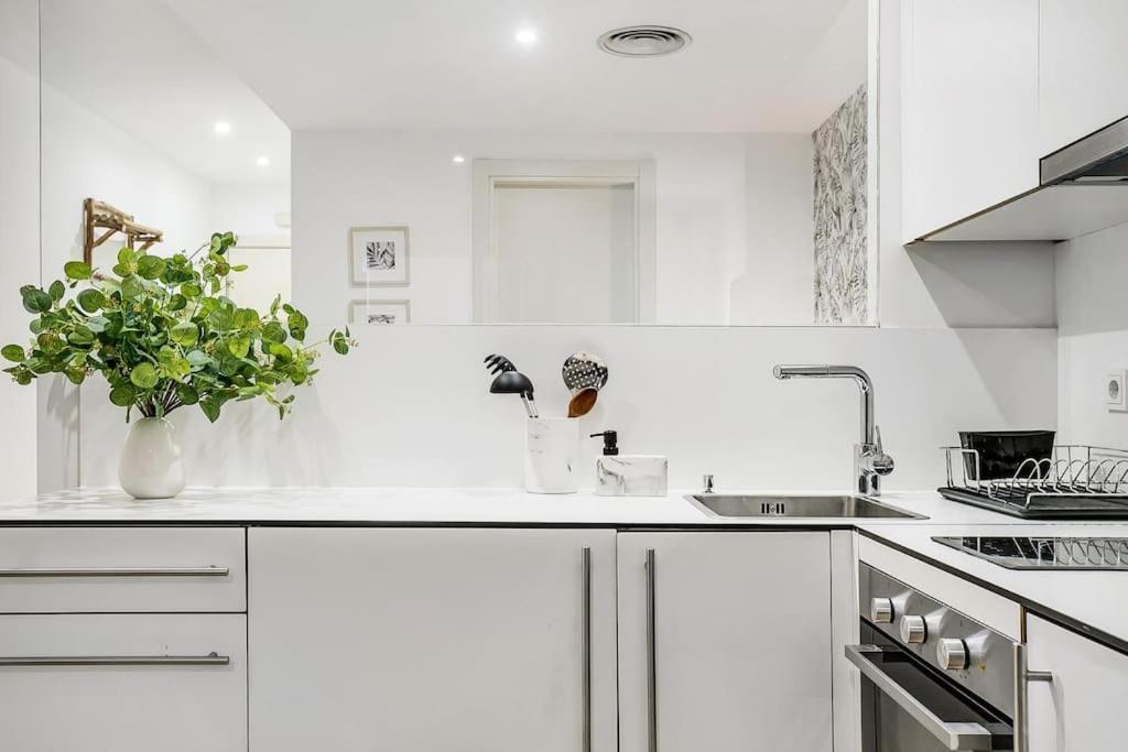 New Heima Gran Via 2A Appartement Madrid Buitenkant foto